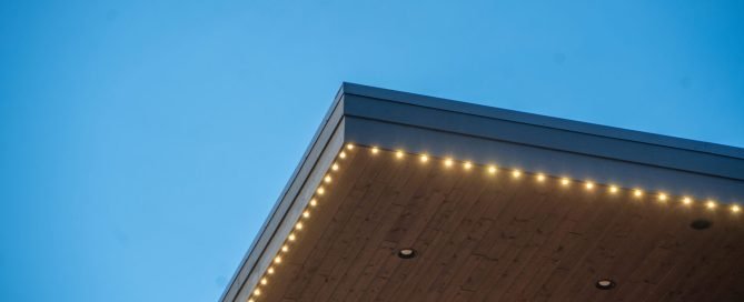 Minimal roofline with integrated Bosso permanent lighting