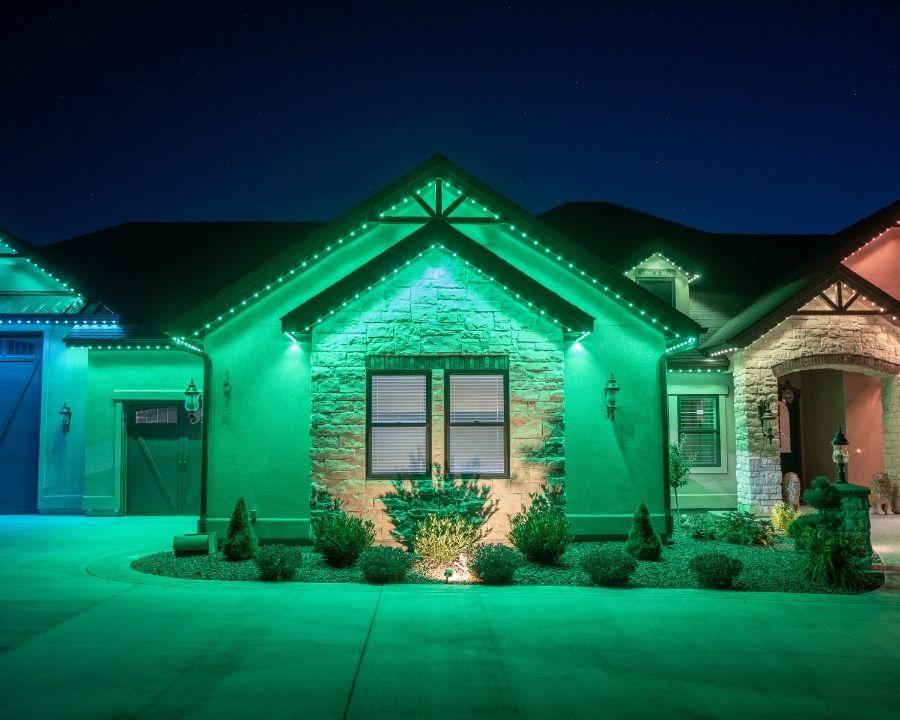 professional Christmas lights Spokane WA